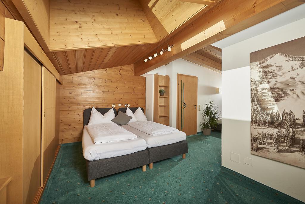 Landhaus Zirmhof Saalbach-Hinterglemm Bagian luar foto