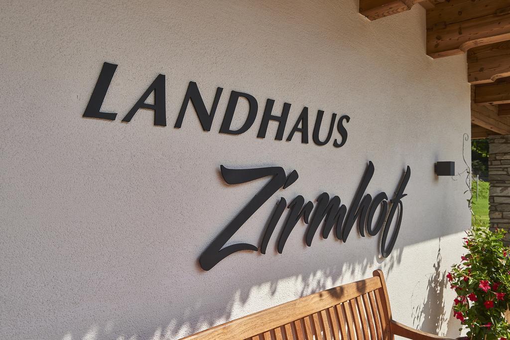 Landhaus Zirmhof Saalbach-Hinterglemm Bagian luar foto